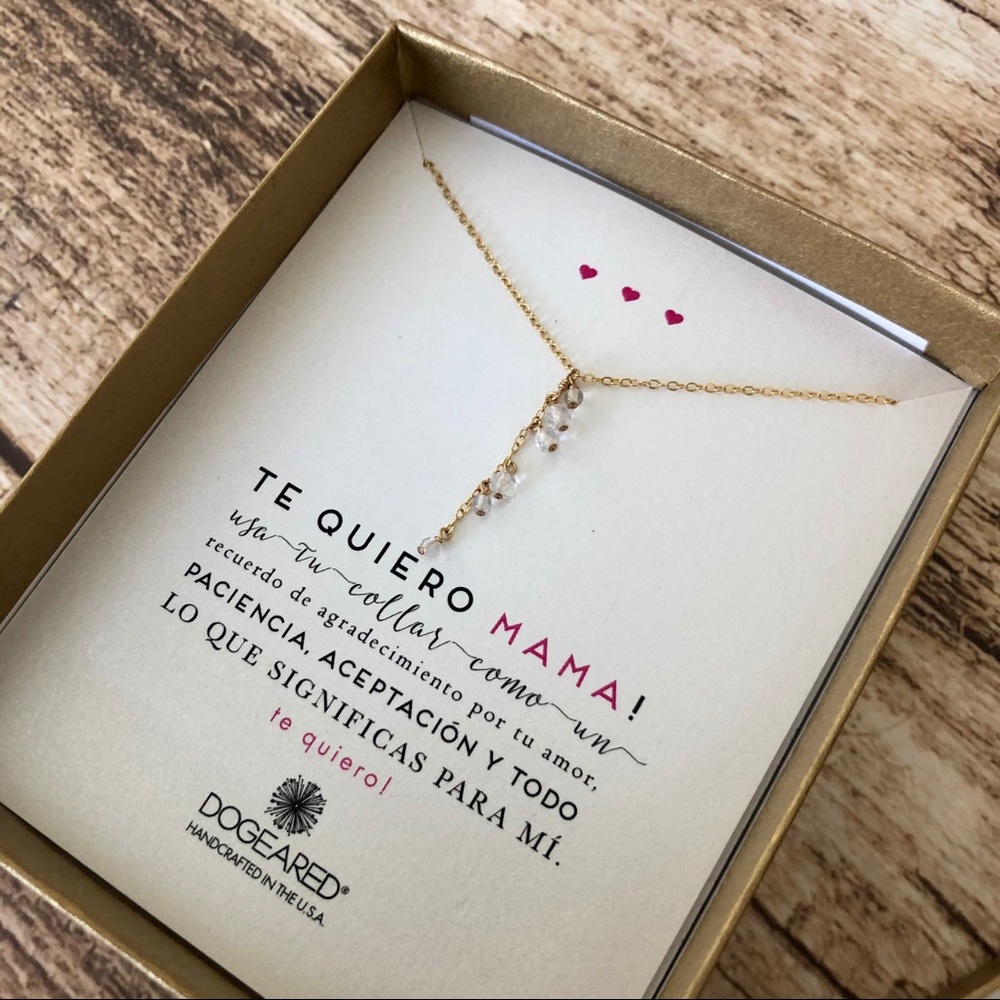 Dogeared “Te Quiero Mama!” Gold Tassel necklace
